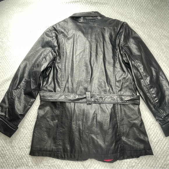 🔥Lane Crawford Belted Buttons Closure Black Faux Leather Jacket Size L - Picture 3 of 15